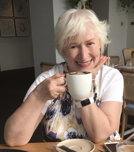 Людмила Хьюз